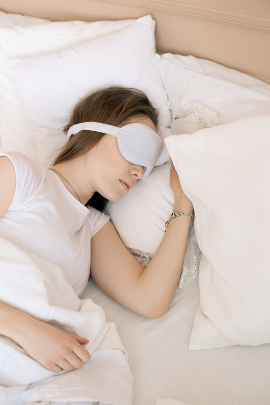 Eat and Sleep Better: Your Guide to Pre-Bedtime Consumption